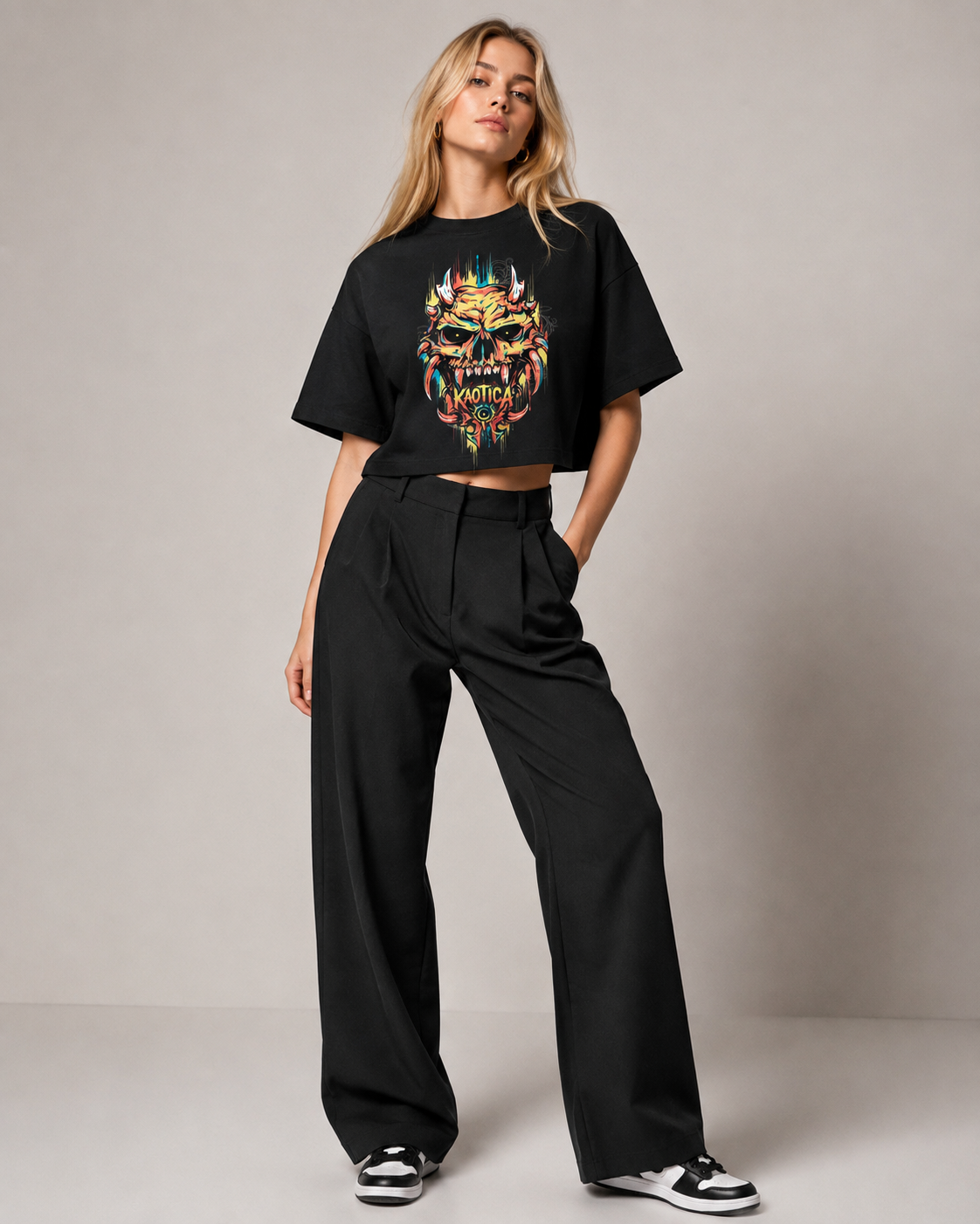 Camiseta Corta Colección Skulls Kaotica Mujer